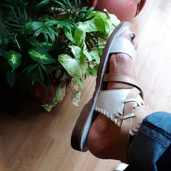 NEW DIBA.True sandles - Picture 8 of 8